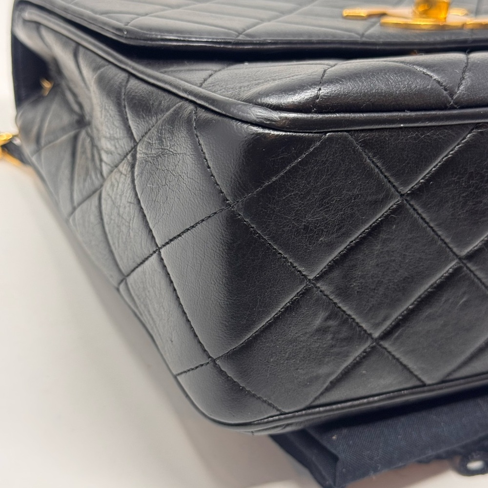💯💎Authentic💎CHANEL Rare Black Lambskin XL CC Quilted Flap Bag 24k GP Hardware - Picture 10 of 13